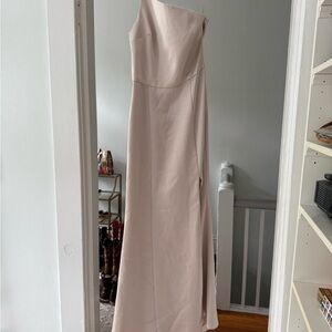 Elegant One-Shoulder Cream Dress